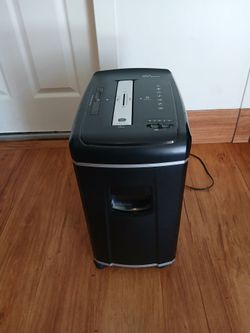 Paper shredder