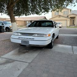 1993 Ford Crown Victoria