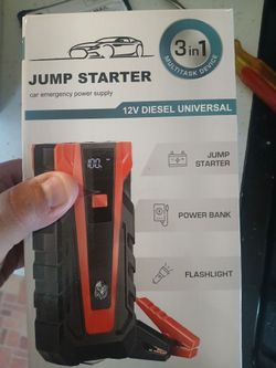 New battery jump pack with light and usb ports