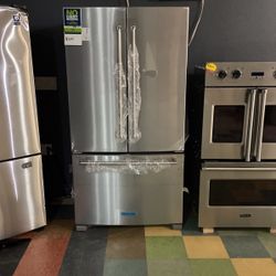 Kitchen Aid Counter Depth Stainless Steel Refrigerator‼️‼️