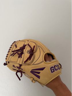 Easton college/player issue small batch glove GCU