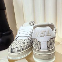 Luis Vuitton 