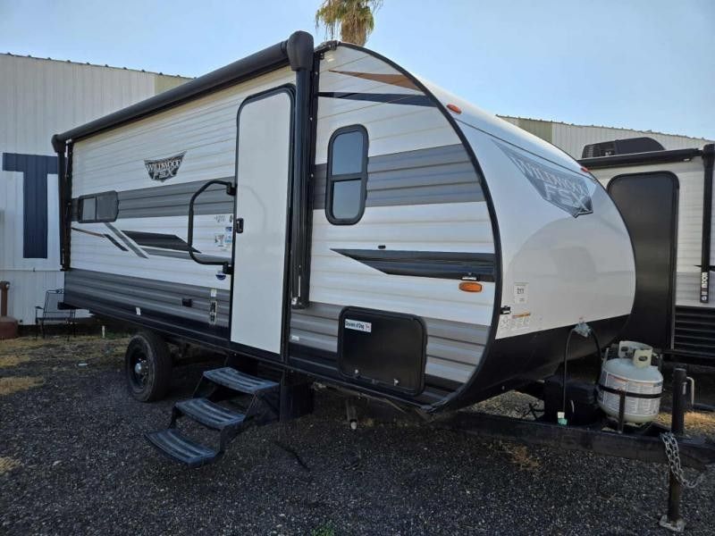 2022 Coachmen Clipper 162RBU