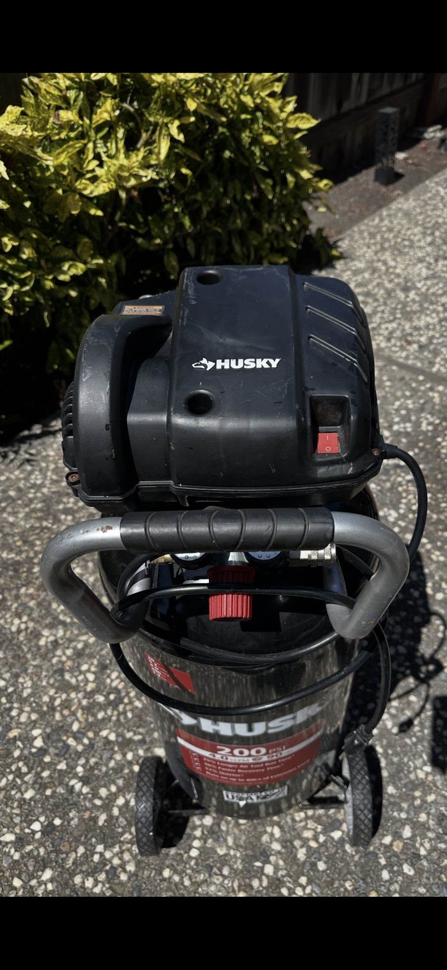 Husky air compressor
