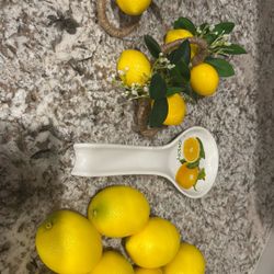 Lemon Decor