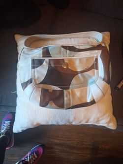 Coach Purse.