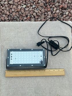 New 50W UV Black Light - Halloween & Glow & Dance Neon party High mountable LED Flood Light