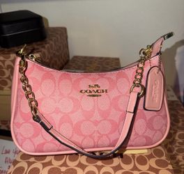 pink coach purse