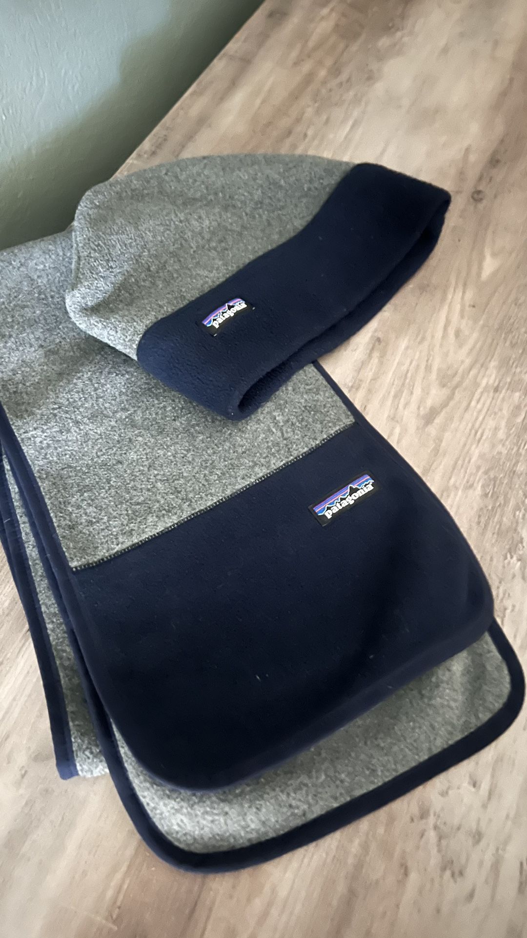 Patagonia Scarf And Hat