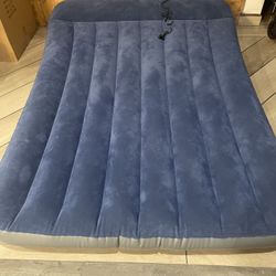 Air Mattress 