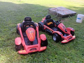 2 identical r1nx hotwheels gas powered go karts