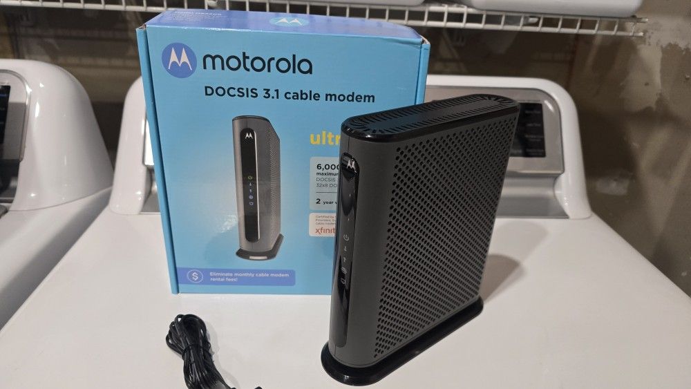 Motorola MB8600 DOCSIS 3.1 Cable Modem - Approved for Comcast Xfinity Plans