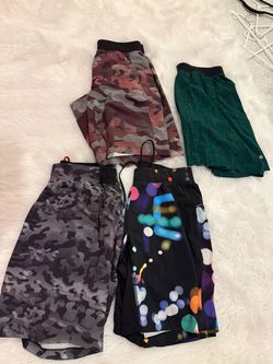 Lululemon Men’s Shorts - Size Large