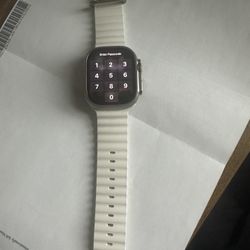 Apple Watch Ultra 2 49mm Titanium white ocean band