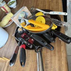 Free Kitchenware 