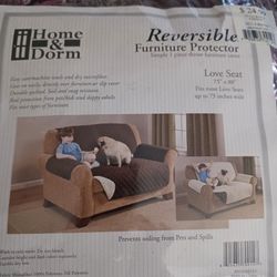 Reversible  furniture  protector