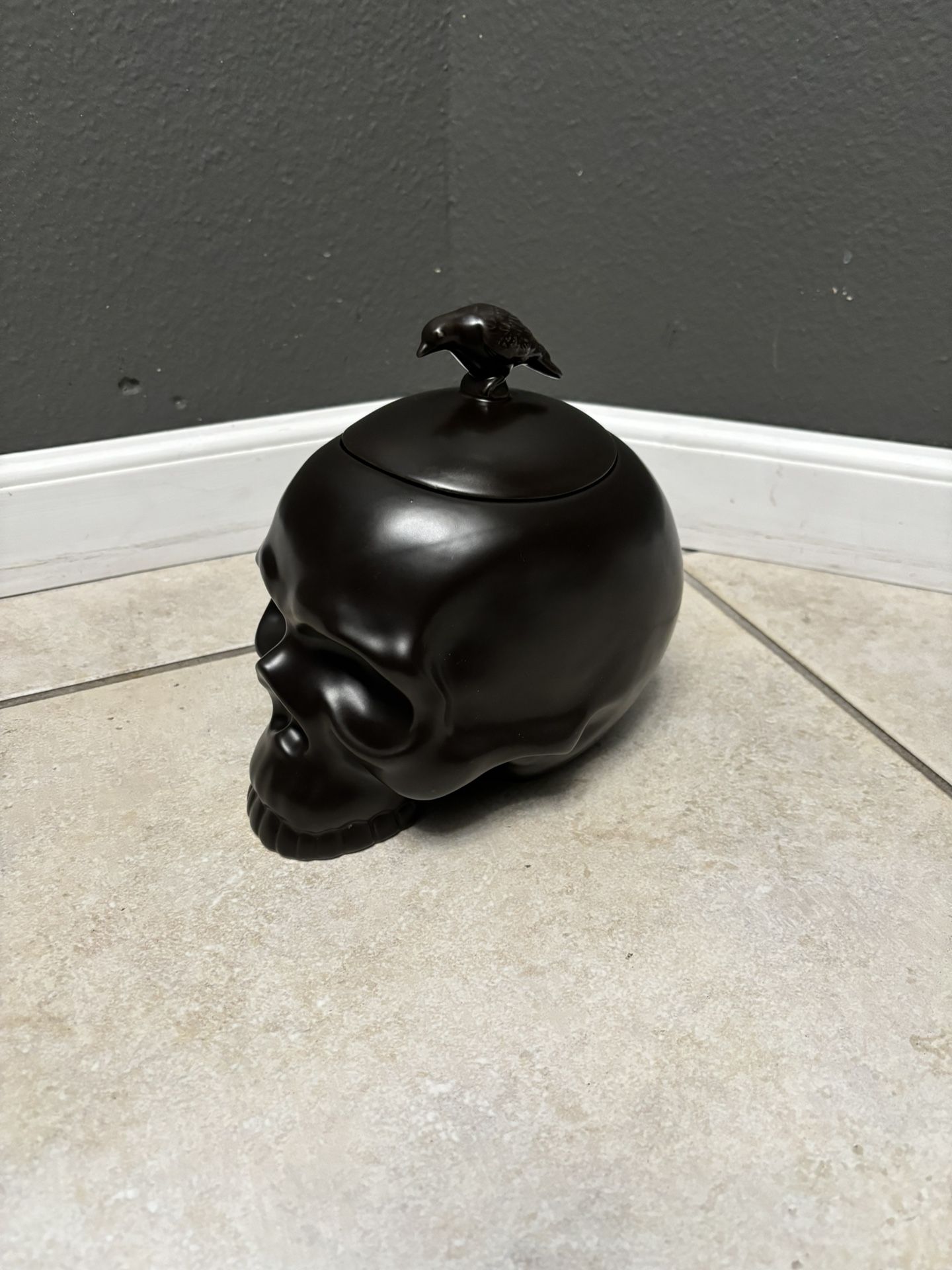 Skull Candy Jar Halloween