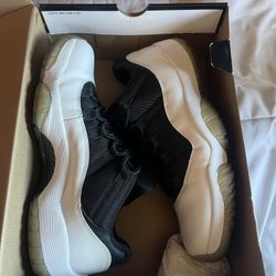 Jordan 11 Low Tuxedo 2013