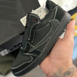 Travis Scott Jordan 1 Low