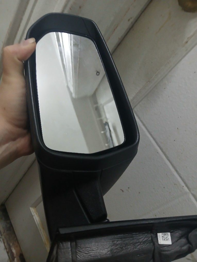 2016 2017 2018 Chevy Malibu LEFT DOOR MIRROR (contact info removed)1