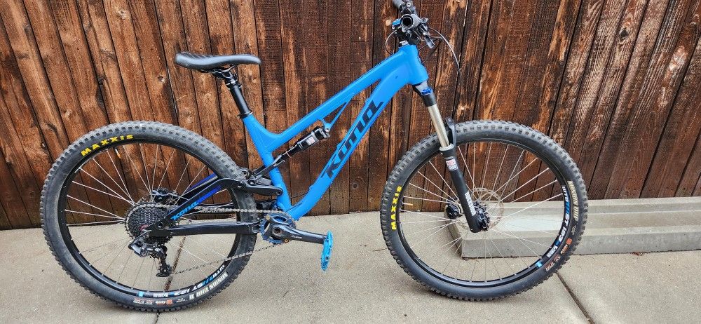 2015 Kona Process 134 Full Suspension Mountain Bike