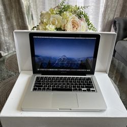 13.3” Apple MacBook Pro A1278 Laptop with macOS High Sierra , i5