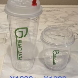 Clear Plastic Cups with Strawless Sip Lids Disposable Round Bottom Togo Cups for Smoothie boba tea