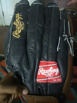 Rawlings baseball glove