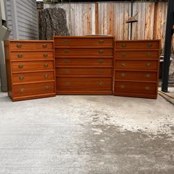 Mid Century Chest Of Drawers
