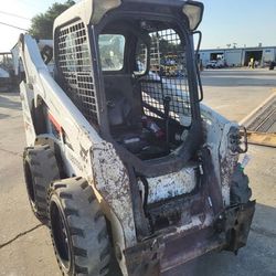 Bobcat S570 Skid steer