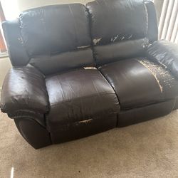 Loveseat 
