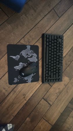Keyboard/Mouse/Mouse Pad