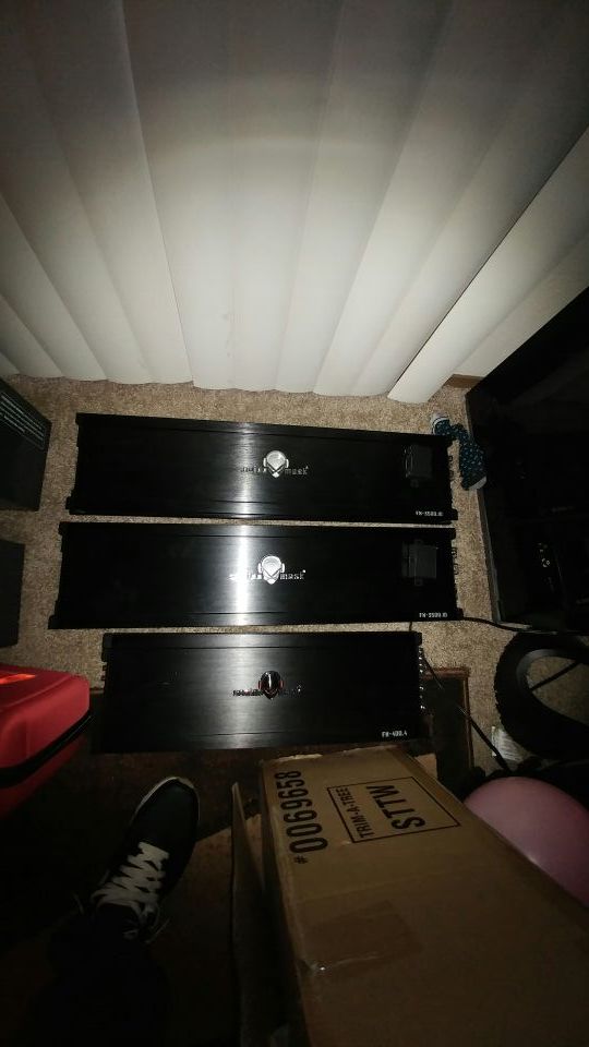 Sonido Mask Audio Amplifier (s)