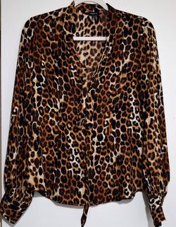 Women's blouse