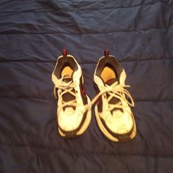 Nike Air Max Tennis Shoes