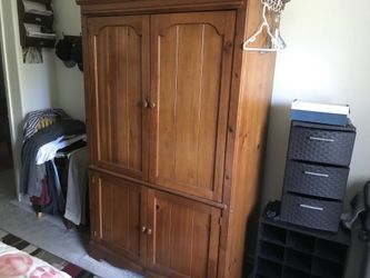 Wooden dressers