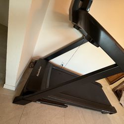 Nordic Track Treadmill 