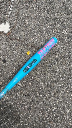 Easton tantrum utrip bat