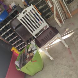 Kitchen Table & 4 Chairs