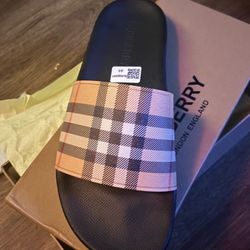 Burberry slides