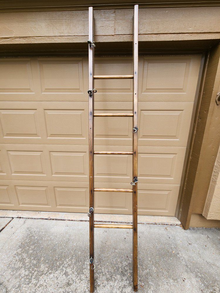 Vintage 100% Wood Ladder~Display Rack Stand for Blankets/Towels/Quilts/Plants/Pots&Pans/Shoes