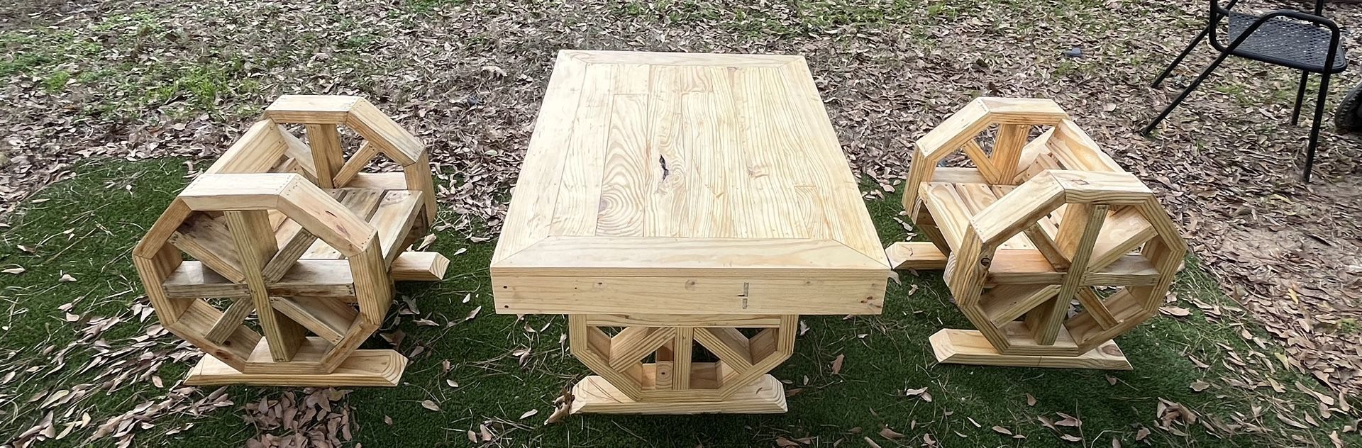 Small Table For Kids Very Strong Come With Usher