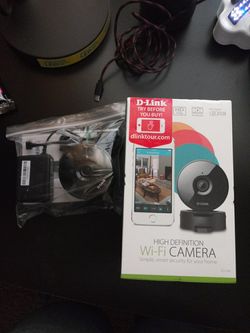 2 Dlink wi-fi cameras