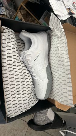 Brand new prince tennis shoes