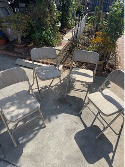 Set of 4 metal folding chair