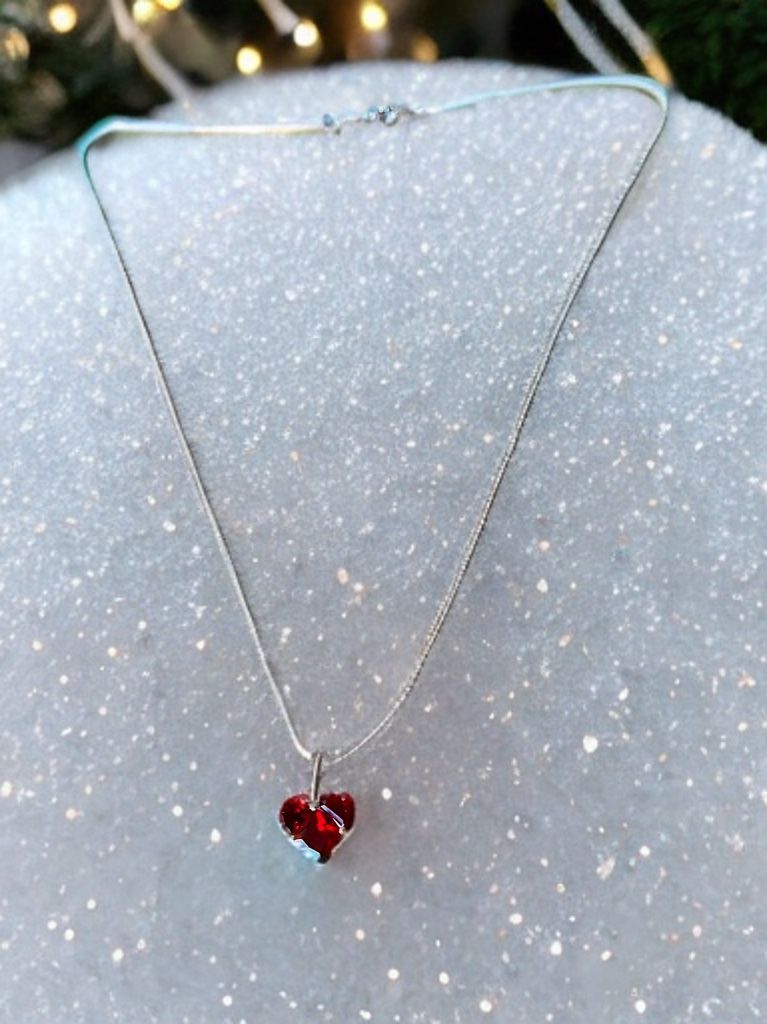 Dainty Simulated Ruby Necklace