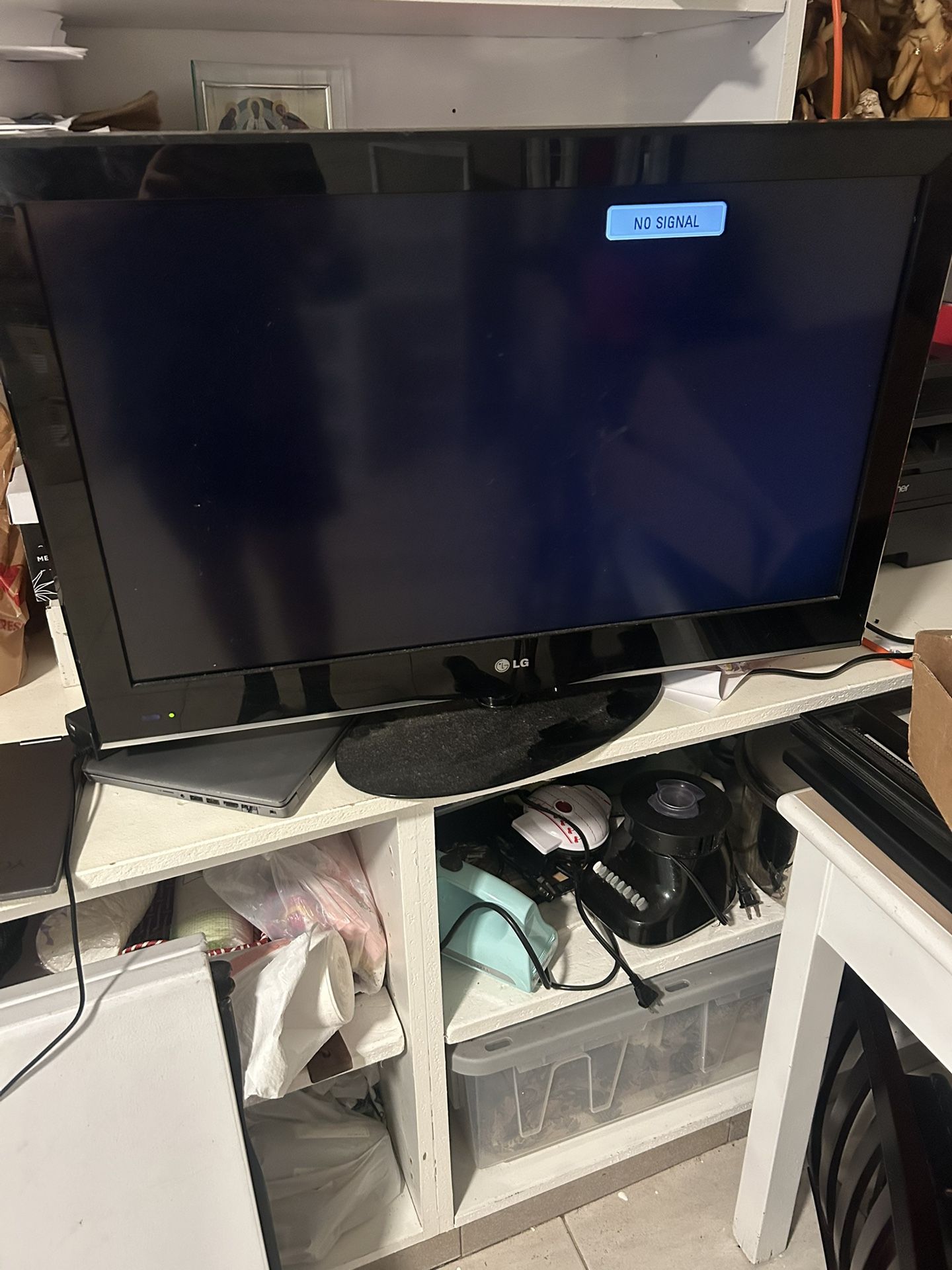 36 Inch Leg Tv