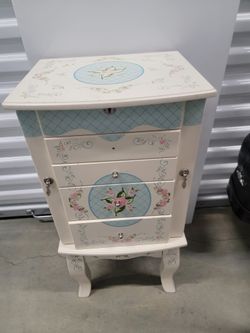 Jewelry Box