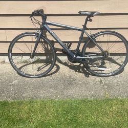 Schwinn Men’s 700c Tourist Bike 
