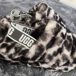 UGG Leopard Slippers